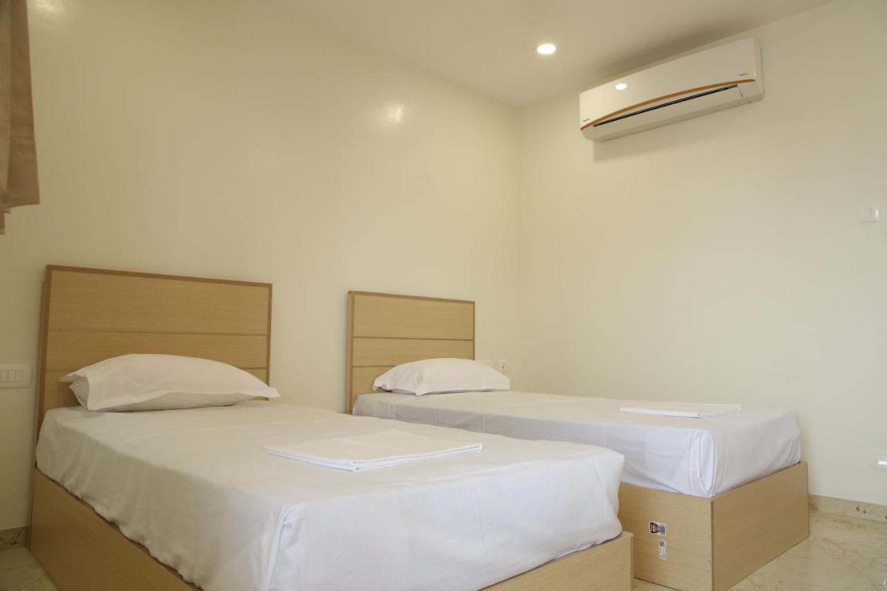 Kalpana Nest Hotel Tudiyalur Exterior photo